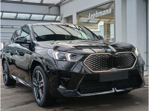 BMW iX2 eDrive20 M-Sportpaket-Pro AHK/Massage/Memory