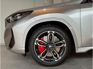 BMW X1 xDrive20d M-Sport-Pro AHK/Panorama/M-Sitze/HK