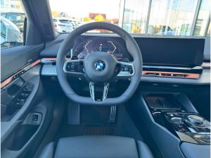 BMW 540 540d xDrive Tour. M-Sport AHK/ACC/360/HeadUp/LKH