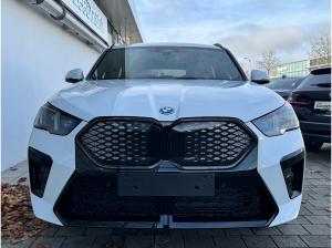 BMW iX2 eDrive20 M-Sportpaket-Pro 19-Zoll/HK/AHK/HUD