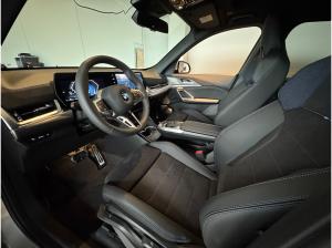 BMW X1 xDrive20d M-Sport-Pro AHK/Panorama/M-Sitze/HK