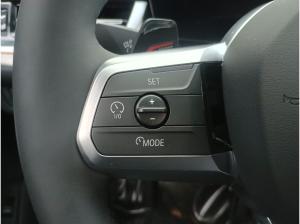 BMW iX2 eDrive20 M-Sportpaket-Pro AHK/Massage/Memory