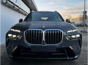 BMW X7 xDrive40d M-Sport Massage/SkyLounge/StandHz