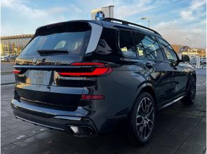 BMW X7 xDrive40d M-Sportpaket-Pro 22-Zoll/IntAL/AHK