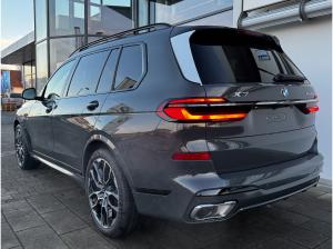 BMW X7 xDrive40d M-Sport Massage/SkyLounge/StandHz