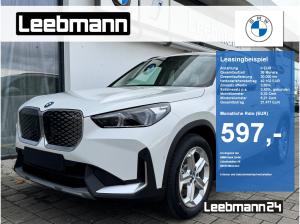 Foto - BMW iX1 xDrive30 18-Zoll/AHK/LKH/DrivingAssistant