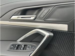 BMW X1 sDrive20i xLine 19-Zoll/AHKPremiumPaket/RFK