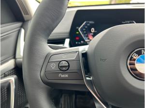 BMW X1 sDrive20i xLine 19-Zoll/AHKPremiumPaket/RFK