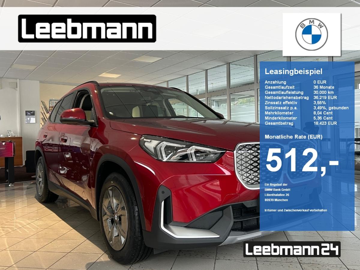 BMW iX1 eDrive20 Anhängerkupplung/PremimPaket/RFK