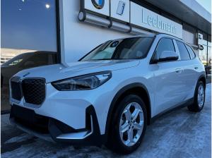 BMW iX1 eDrive20 18-Zoll/AHK/SportSitz/AC-PROF/HK-HiF