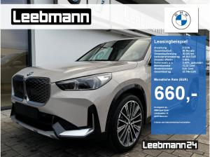 BMW iX1 xDrive30 xLine 20-Zoll/AHK/HeadUp/ACC/360