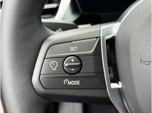 BMW iX1 eDrive20 Panorama/AHK/18-Zoll/PremiumPaket