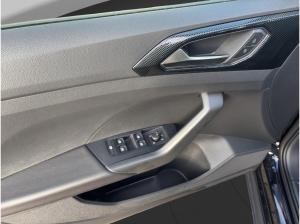 Volkswagen T-Cross Life mit Profssional Paket! Direkt verfügbar!