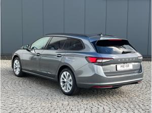 Skoda Superb Combi Selection 2.0 TDI DSG *AHK, Navi, 19"-LM*