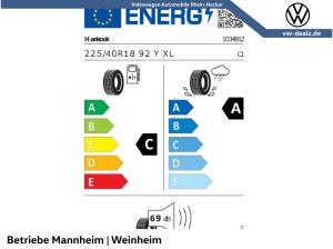 Volkswagen Golf R-Line 1.5 eTSI DSG NAVI HeadUp LED DAB ACC