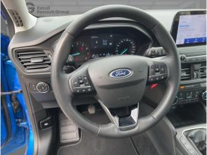Ford Focus 1.0 EcoBoost Cool & Connect Winter-Paket