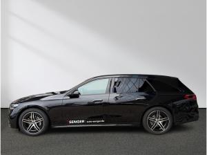 Mercedes-Benz E 220 d T AMG Digital-Light Distronic Burmester