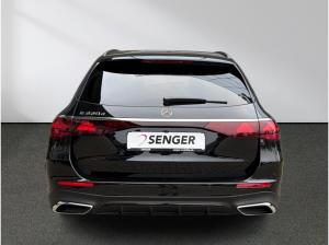 Mercedes-Benz E 220 d T AMG Digital-Light Distronic Burmester
