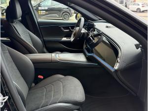 Mercedes-Benz E 220 d T AMG Digital-Light Distronic Burmester