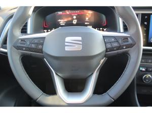 Seat Ateca 1.5 TSI DSG Road Edition AHK KAMERA NAVI ACC SHZ GRA DAB 17