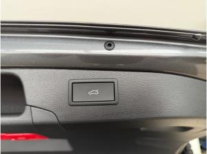 Skoda Superb Combi 2.0 TDI DSG Sportline *AHK*MATRIX*