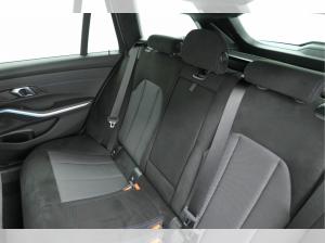 BMW 330 i xDr. Tour.  "M Sport" LC Prof., Pano., ACC, Parkass. +, Keyless, uvm.