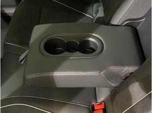 Volkswagen Passat Variant B9 1.5 eTSI DSG Business / LED