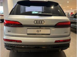 Audi Q7 TDI quattro ⇒ AHK   ⇒ S-Line-Business ⇒ Allradlenkung
