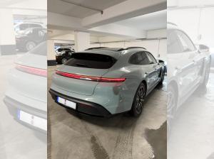 Porsche Taycan Sport Turismo RWD Burmester Beifahrerdisplay