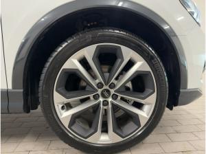 Audi Q3 advanced 35 TFSI S tr. AHK LED NAVI VIRTUAL