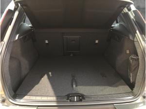Volvo XC40 B3 2WD Plus Dark (EURO 6e) Klima Leder
