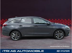 Hyundai i30 Kombi Advantage 48V Navi Einparkhilfe vo+hi Sitzheizung uvm.