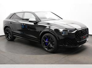 Audi RS Q8 SUV performance tiptronic Keramik Head Up Nachtsichtassistent AHK RS Dynamikpaket