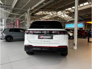 Volkswagen Tiguan R-Line Hybrid DSG AHK MASSAGE R-KAMERA