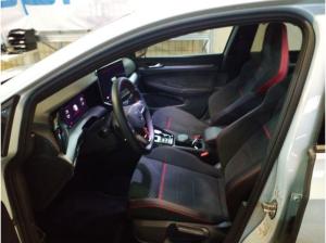 Volkswagen Golf CLUBSPORT PANO SOUNDSYSTEM WINTERRÄDER GARANTIE