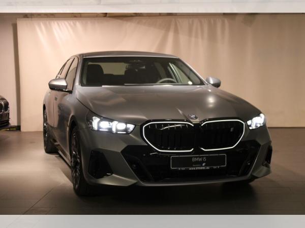 BMW i5 eDrive40 Limousine ab 07/2026 als Vorführwagen!