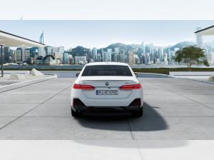 BMW i5 i5 xDrive40 Verfügbar ab ende 07/2026