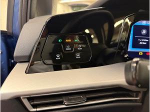 Volkswagen Golf VIII 1.5 TSI Life AHK LED Navi ACC