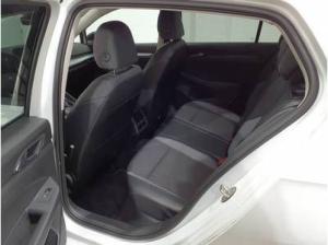 Volkswagen Golf VIII 1.5 eTSI DSG Goal Navi DAB+ IQLight FrontAssist TravelAssist AHK