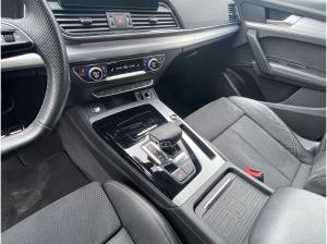 Audi Q5 40 TDI quattro S line Matrix Pano Kamera PDC+