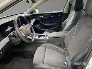 Volkswagen Passat TDI DSG Business AHK+NAVI+HUD+DCC+AREA+17