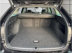 Skoda Octavia OCTAVIA C. 1.5 TSI BALANCE *pACC*AHK*LED*NAVI