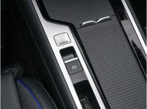 Volkswagen Passat R-Line 1,5 eHybrid DSG AHK,Business,Leder