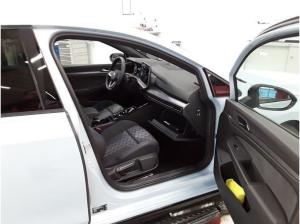 Volkswagen Golf VIII 2.0 TDI DSG R-Line Navi Sprachassistent LED Heckleuchten DAB+