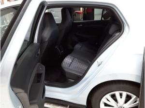 Volkswagen Golf VIII 2.0 TDI DSG R-Line Navi Sprachassistent LED Heckleuchten DAB+