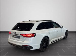 Audi RS4 | Massagekomfort bei voller RS-Power