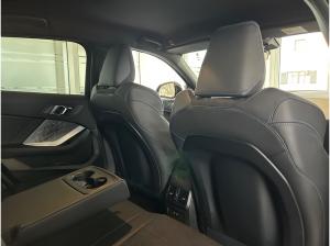 BMW 120 120d M-Sportpaket-Pro 18-Zoll/AHK/HeadUp/360