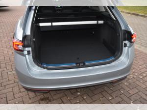 Skoda Superb Combi 1.5 TSI iV L&K*Matrix*AHK*Pano*HeadUp*