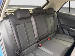 Volkswagen T-Roc Life 1.5 TSI 5JGAR LED ACC Navi
