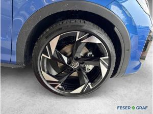 Volkswagen T-Roc 1.5 eTSI DSG R-Line NAV MATRIX BLACK 20